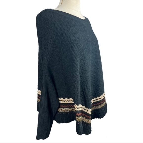 Easel black tan cream poncho sweater size S/M - Picture 2 of 5